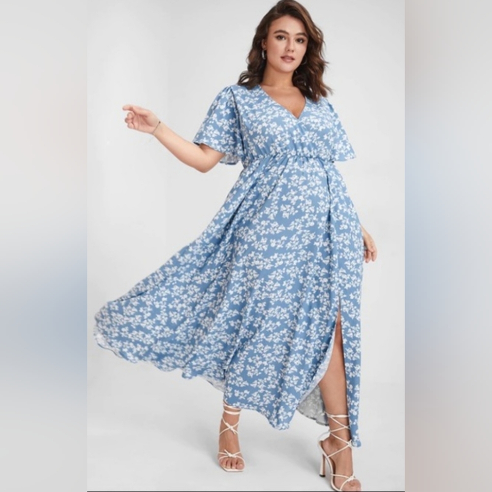BloomChic Blue and White Floral Maxi Dress